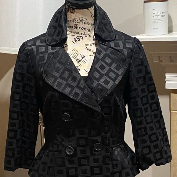Elle Jackets & Blazers - Final Price🔥ELLE fitted belted geometric blazer